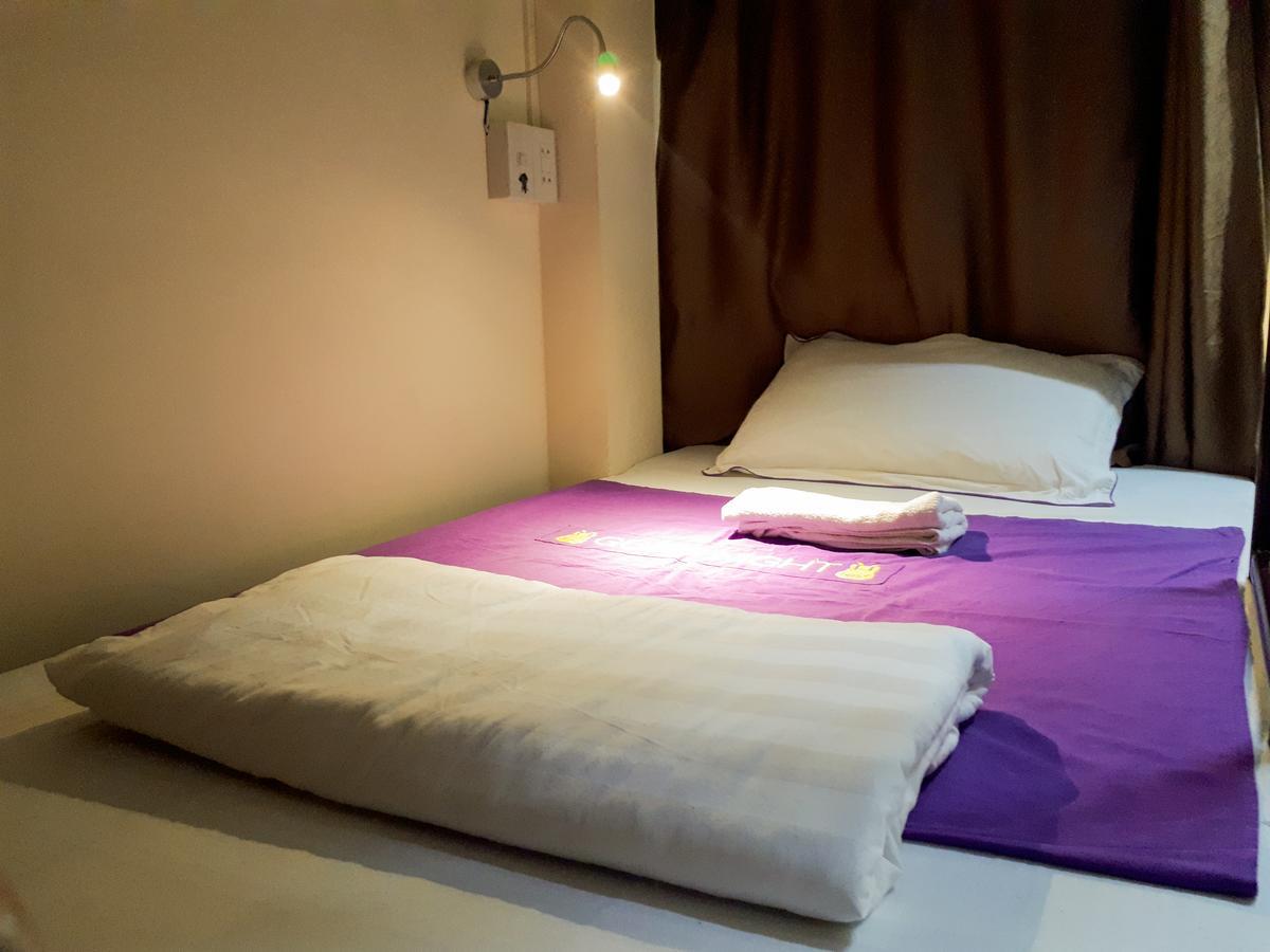 Backpack Abode Hostel Nha Trang Exterior photo